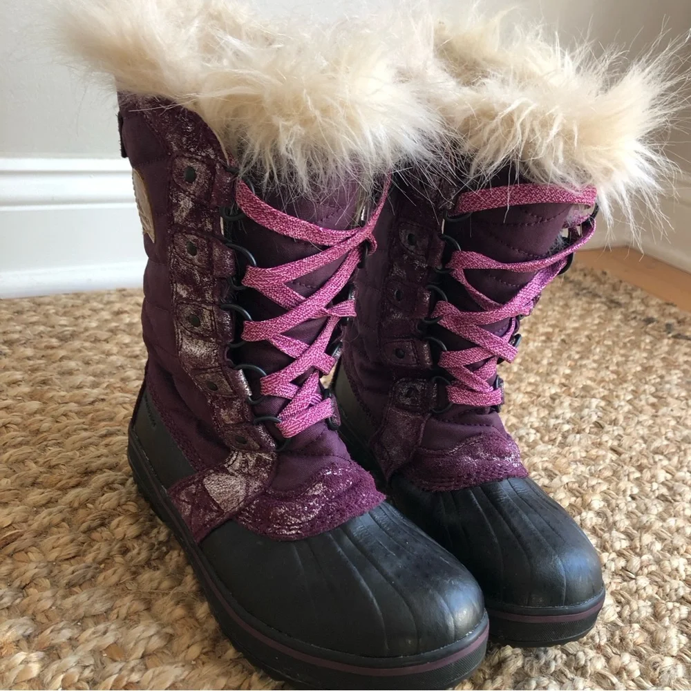 Sorel Youth Tofino Waterproof Boot. Size 3